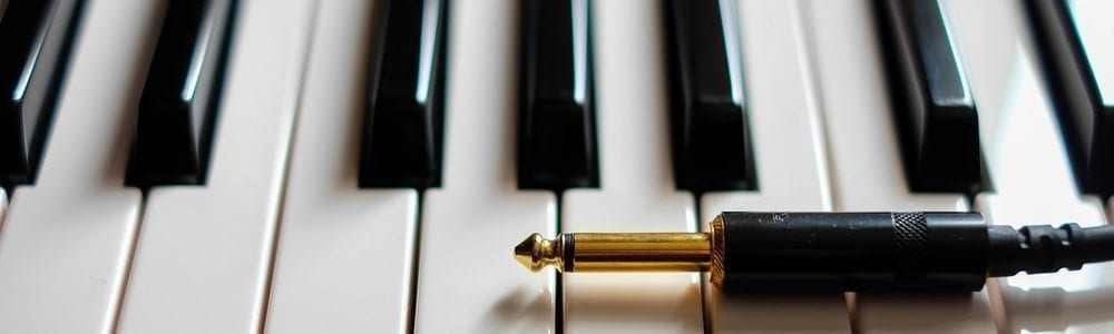 acoustic vs digital pianos