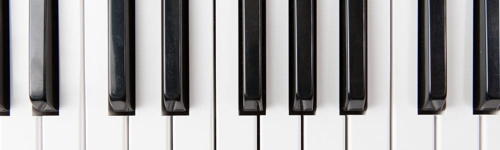 tips when buying a new piano